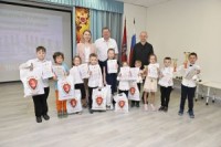 ВЗЯЛСЯ — ХОДИ